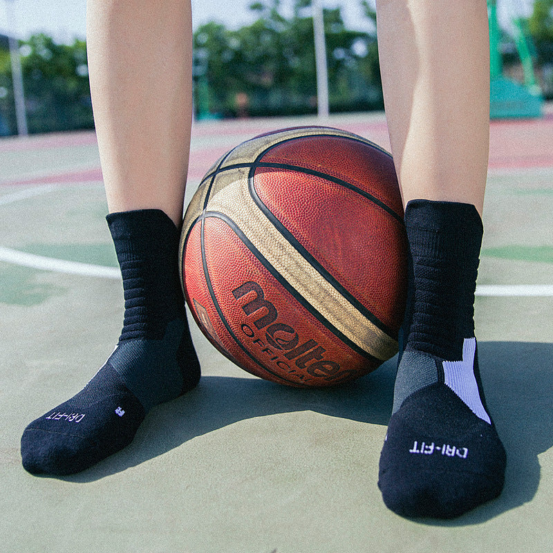 Middle tube basketball socks