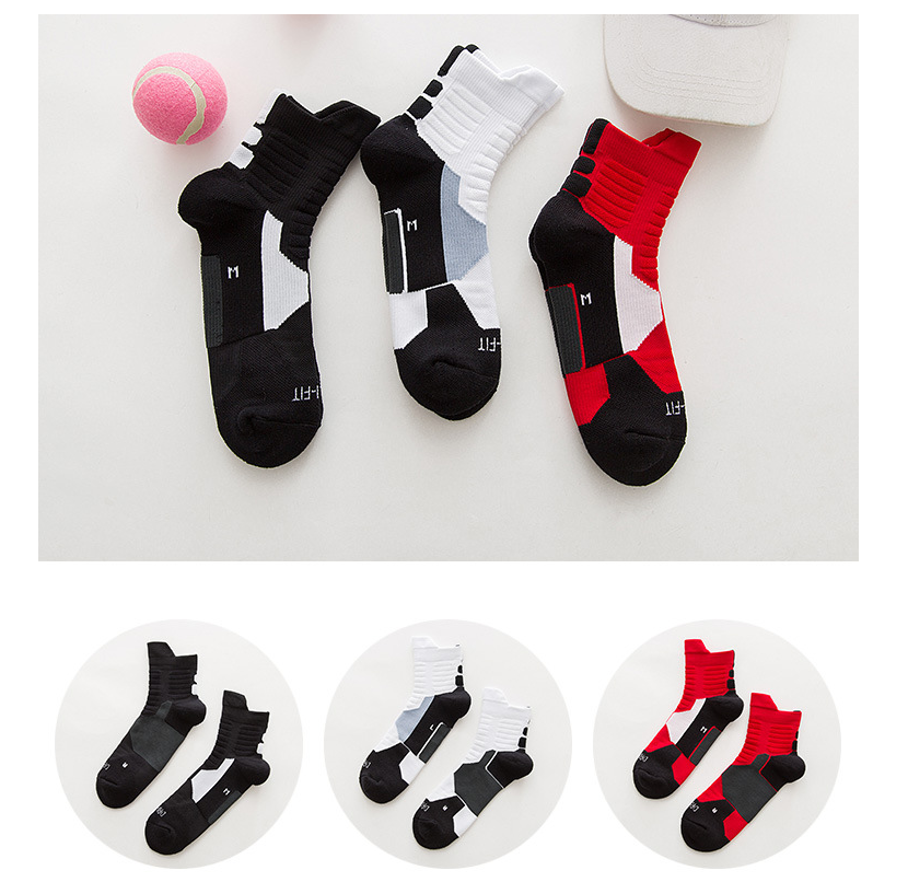 Middle tube basketball socks