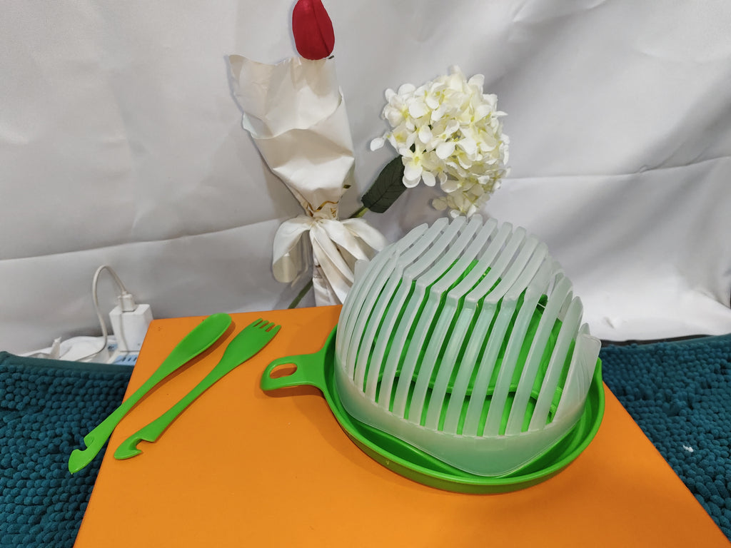 Creative Fruit and Vegetable Salad Cutter