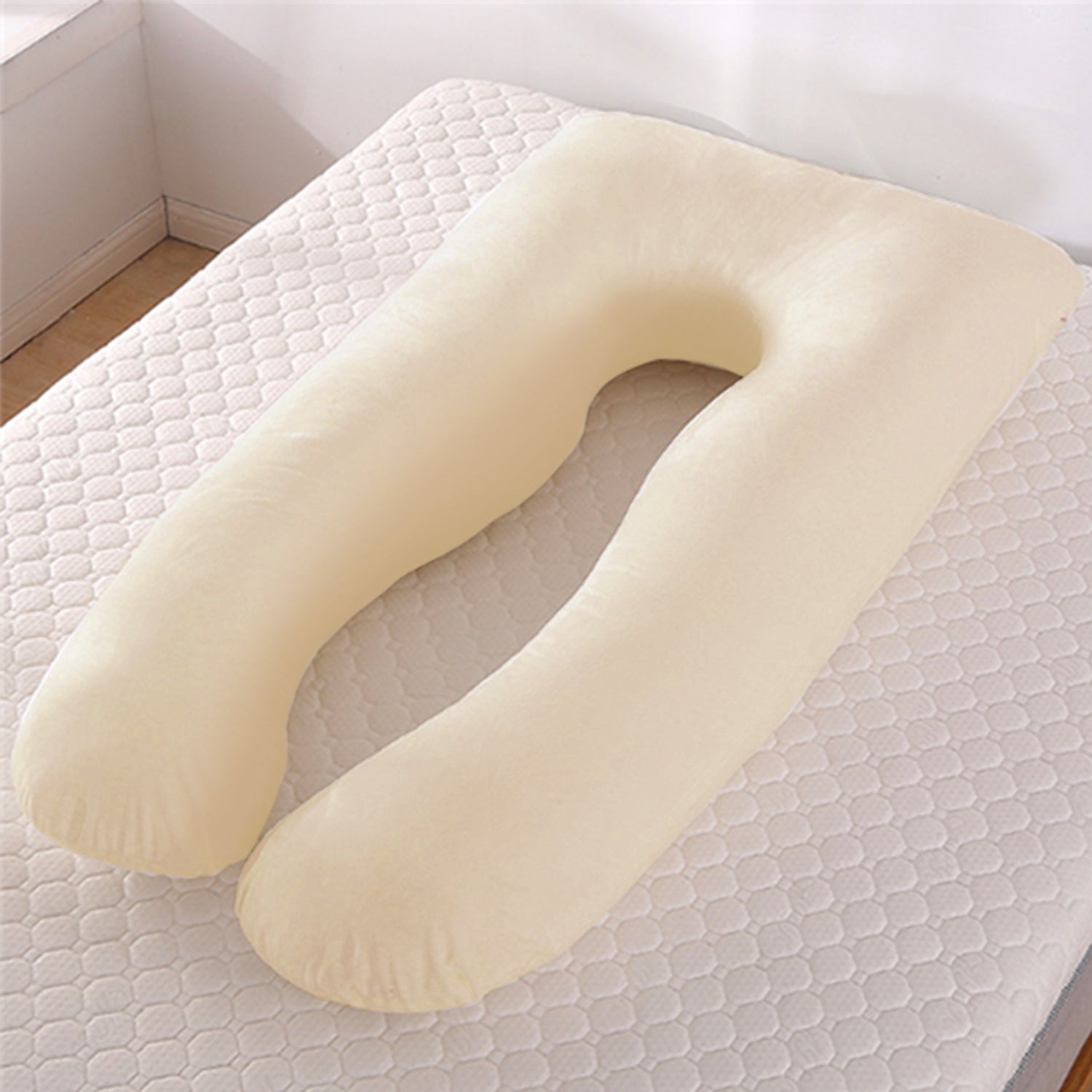 U-Shape Maternity Pillow – Cooling Comfort for Pregnant Women