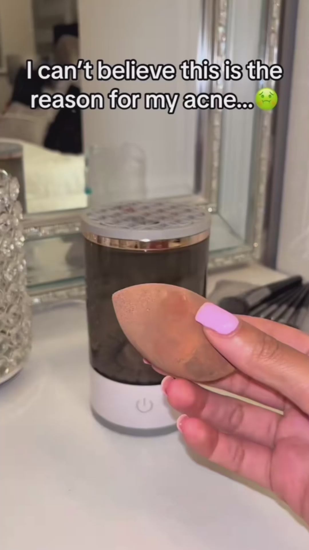 Portable Electric Makeup Brush Cleaner – USB Rechargeable Eye Shadow Cleaning Tool