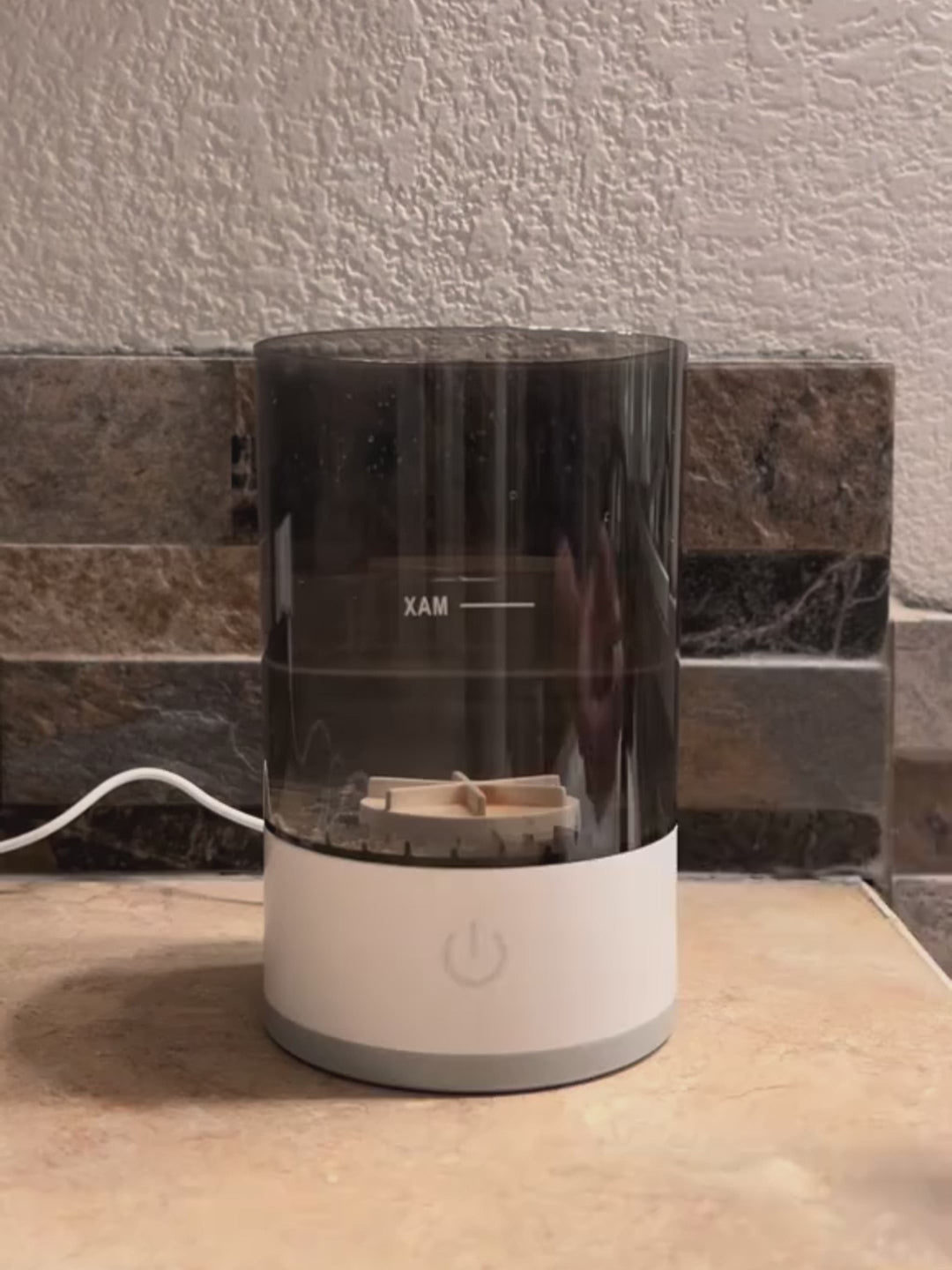 Portable Electric Makeup Brush Cleaner – USB Rechargeable Eye Shadow Cleaning Tool