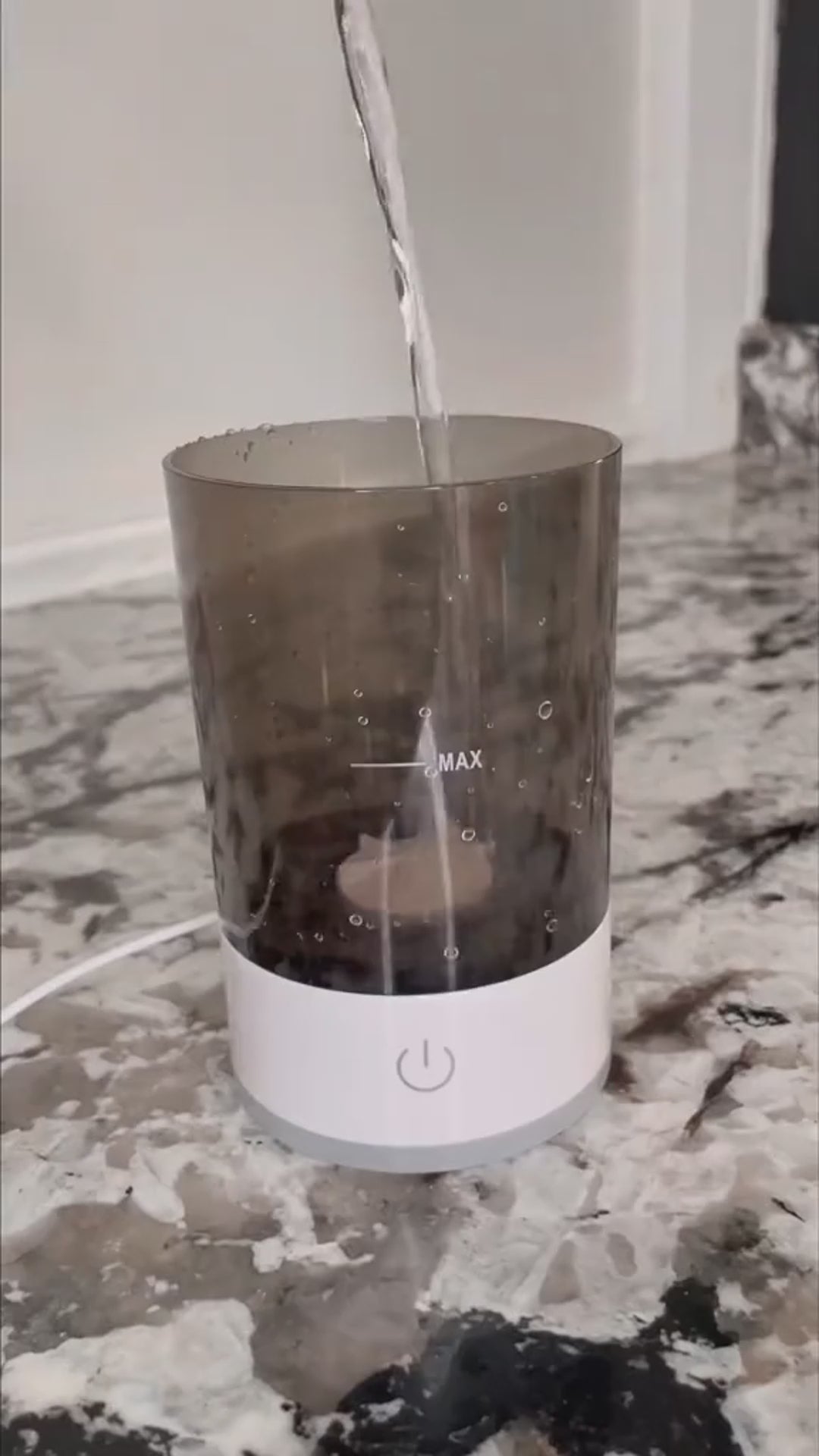 Portable Electric Makeup Brush Cleaner – USB Rechargeable Eye Shadow Cleaning Tool