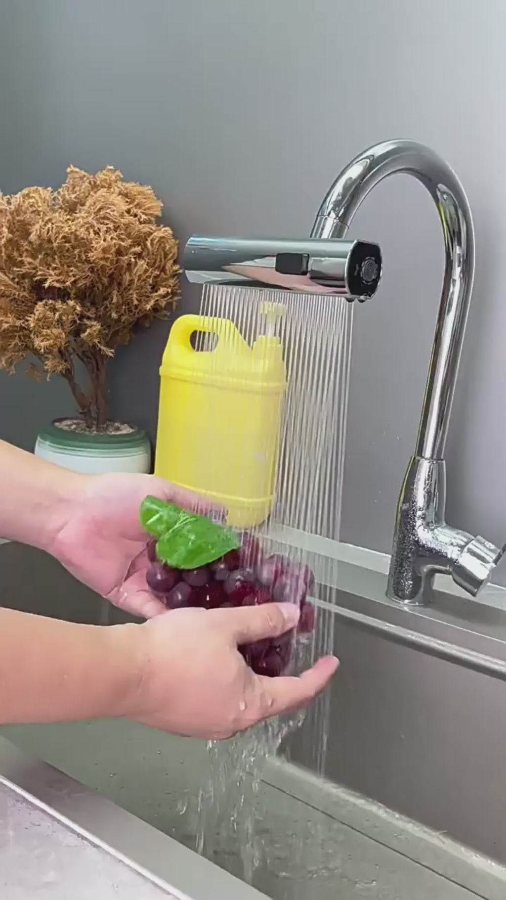 Rotating Splash-Proof Waterfall Faucet Nozzle for Kitchen Sink